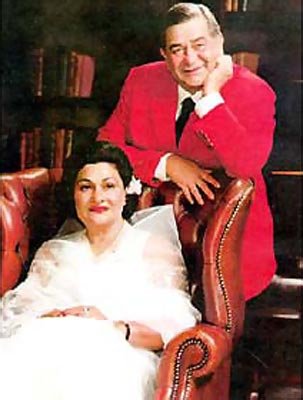 Raj Kapoor and his wife Krishna Kapoor