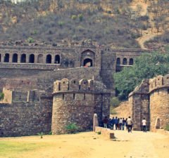 Bhangarh Fort- The most haunted place in India